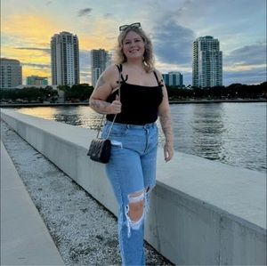 Meet your Posher, Bradi